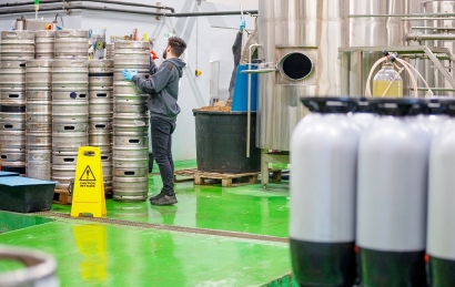 如何從國外進口化工品