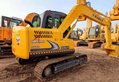 上海進(jìn)口二手挖掘機報關(guān)公司推薦哪家好？
